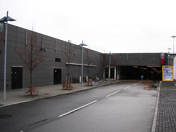 Rodovre Centrum facade, Royal Black